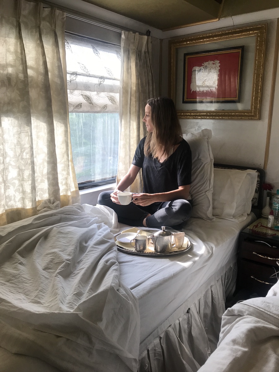 train table on wheels