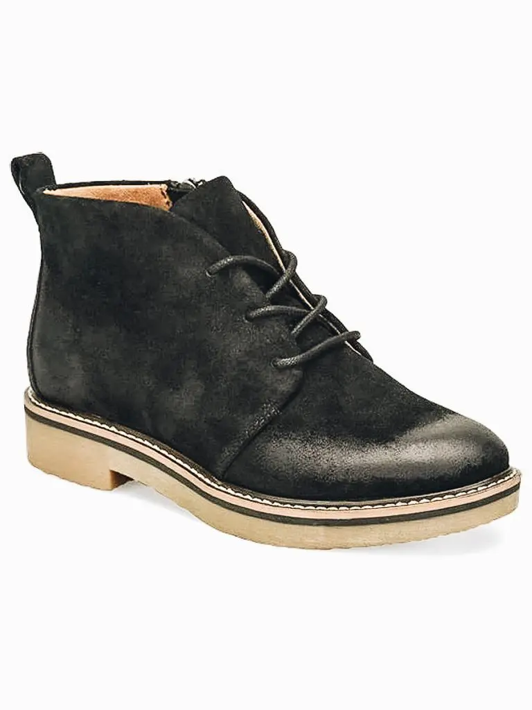 Comfortiva Rebeca Chukka Boot
