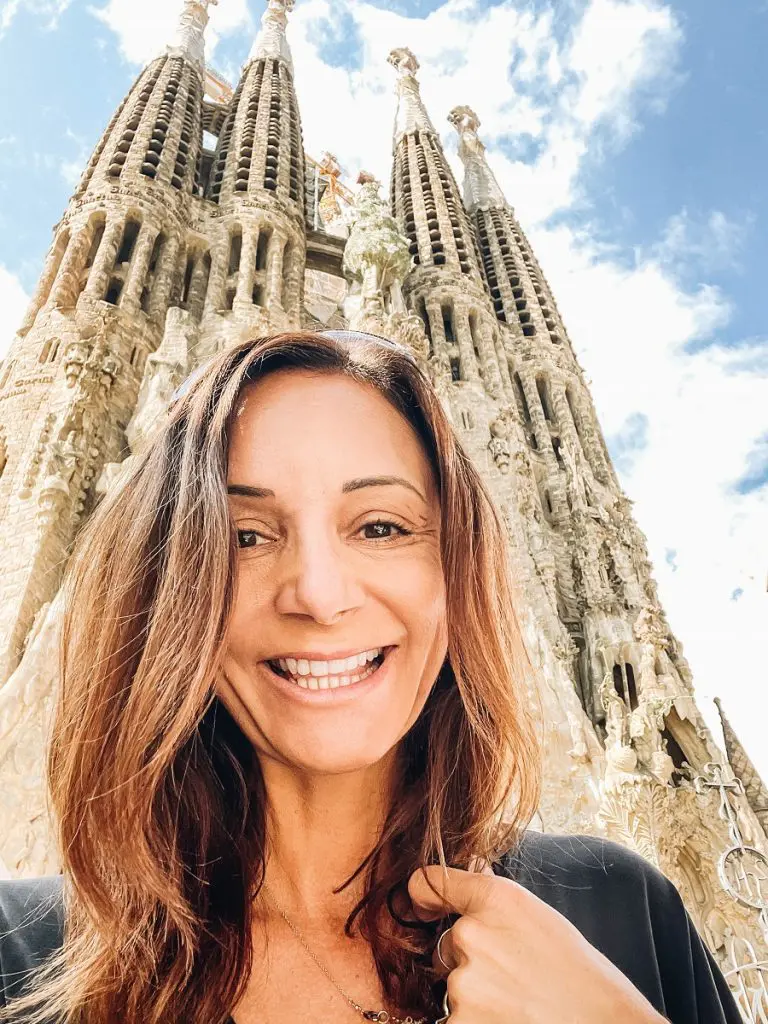 Be Awestruck by the Sagrada Família with Annette