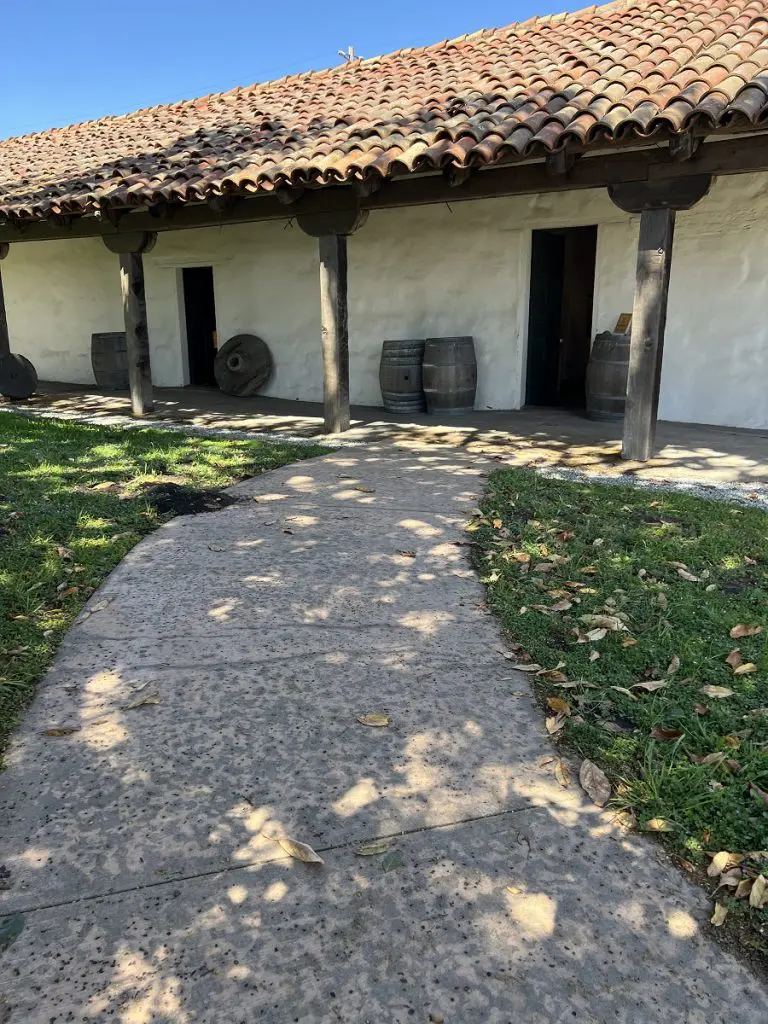 Santa Cruz Mission