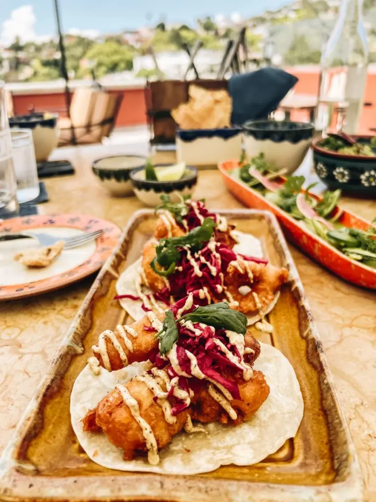 Luna Rooftop food