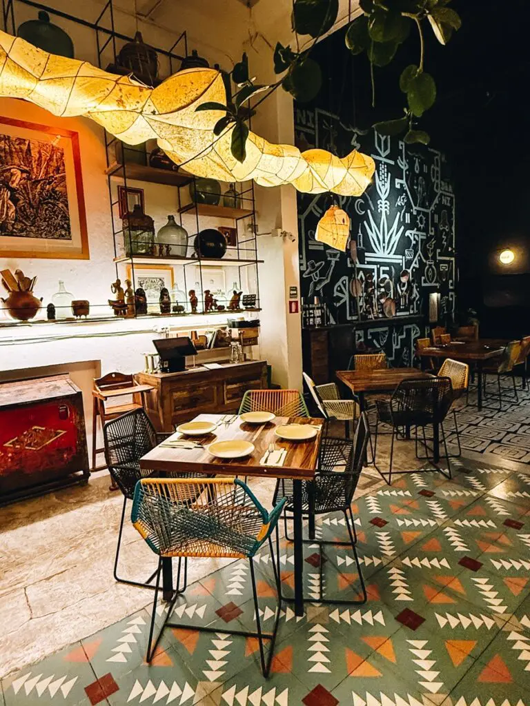 Zandunga Interior