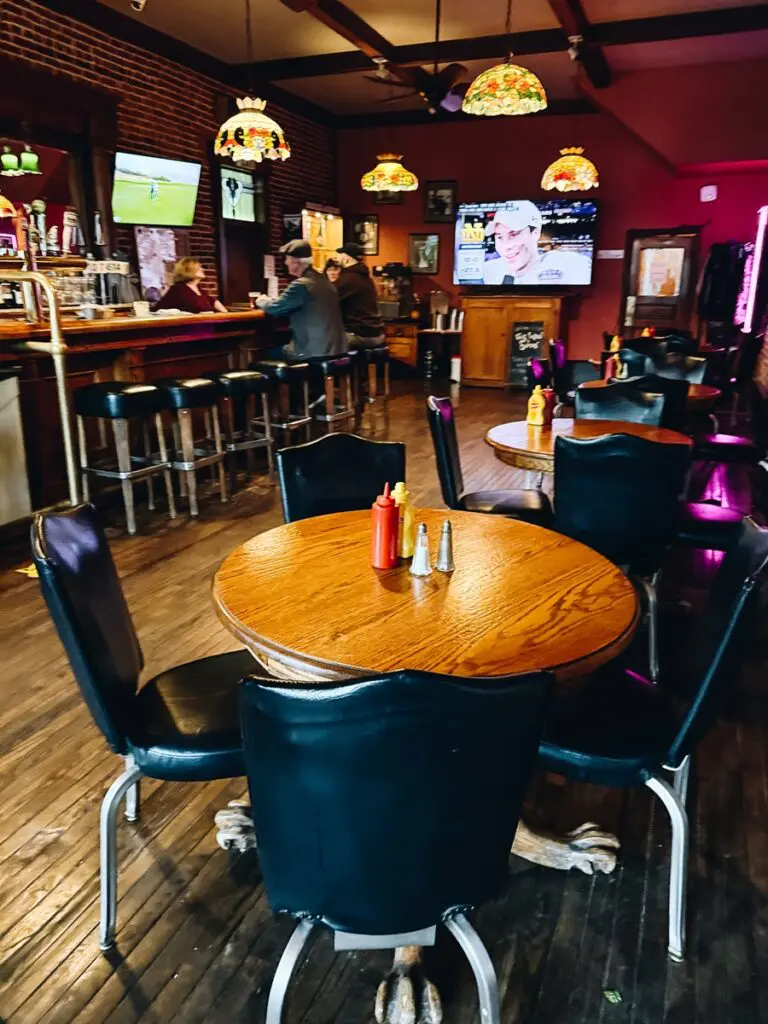 Saloon at Jack London Lodge Interior