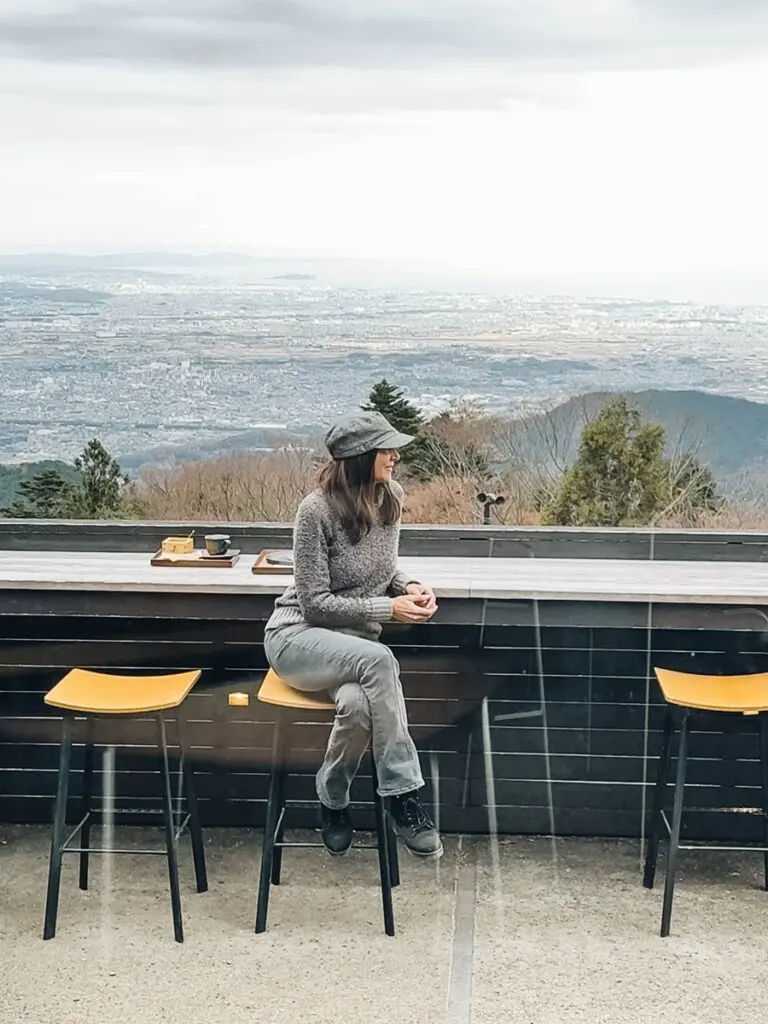 Saryo Sekison Annette