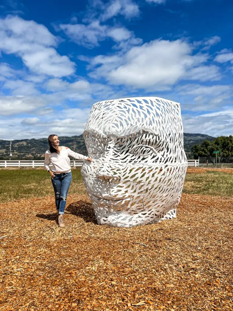 Sendero de esculturas de Geyserville Annette