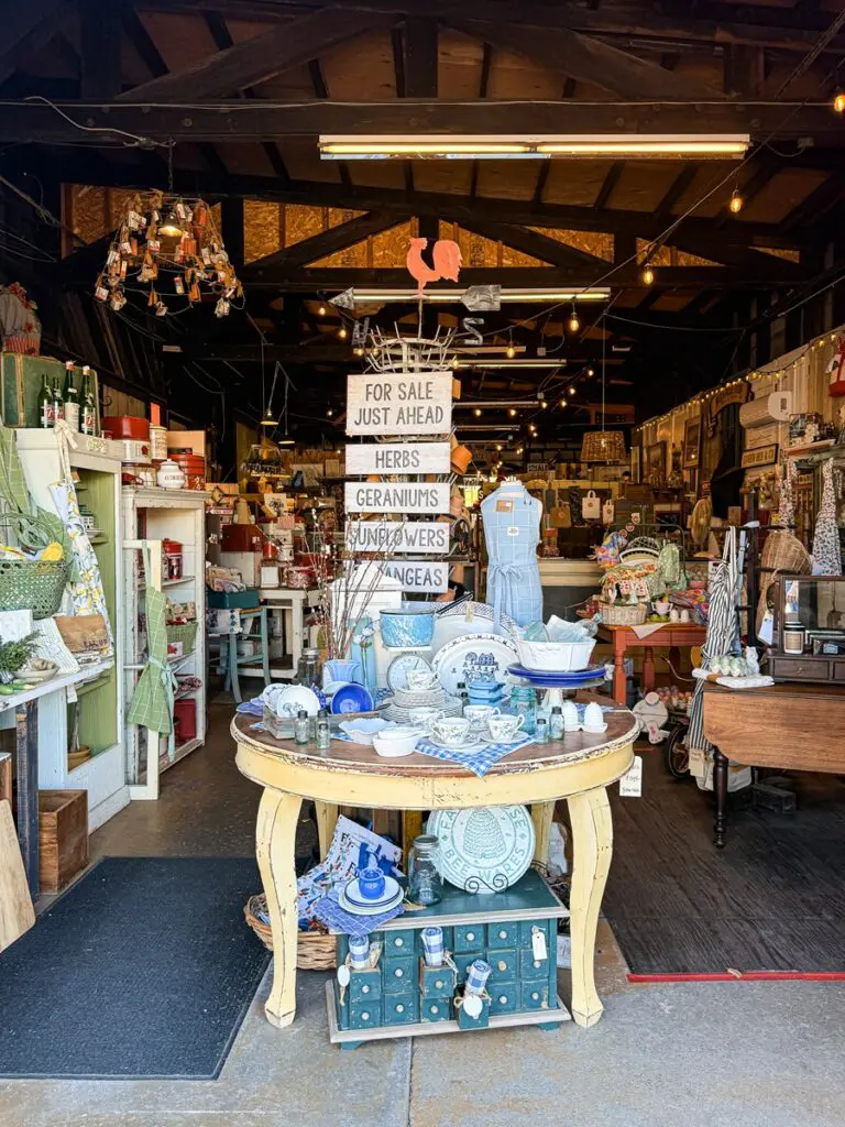 Geyserville Shop