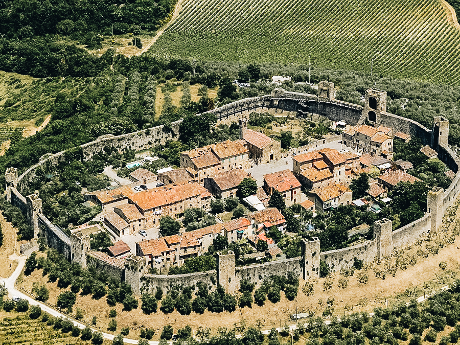 Monteriggioni Castle In Tuscany Castello Di Monteriggioni Monteriggioni Castle In Tuscany Castello Di Monteriggioni