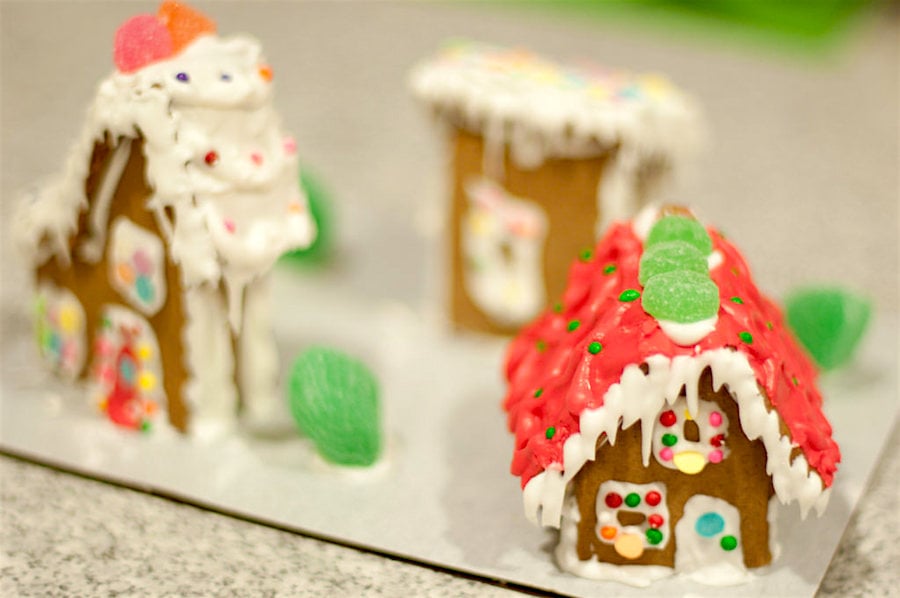 Foodie Things to Do: Make a Miniature Gingerbread House