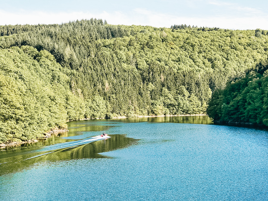 Take a Solar Boat on Upper-Sûre Lake 