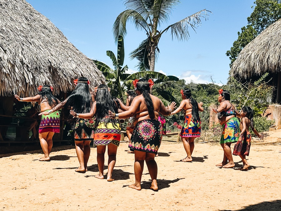 Embera Dancing